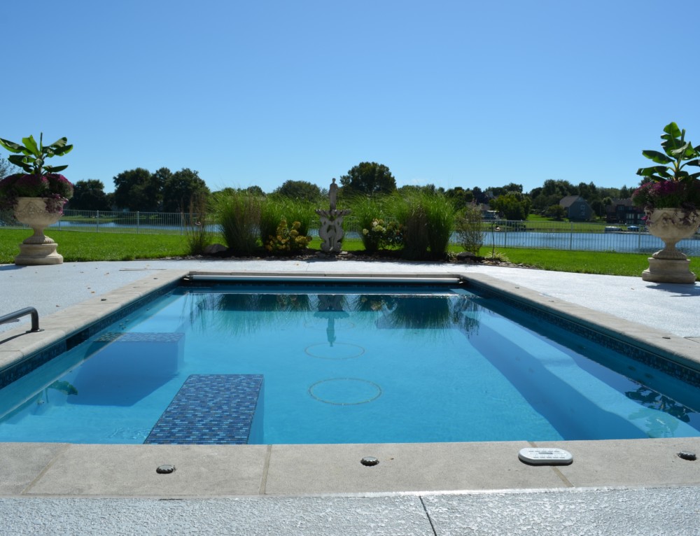 Buying Inground Pools in Kansas City By The Blade