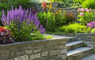 Landscape Maintenance in Leawood