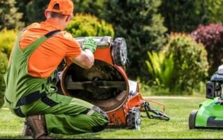 Lawn Maintenance Company in Leawood