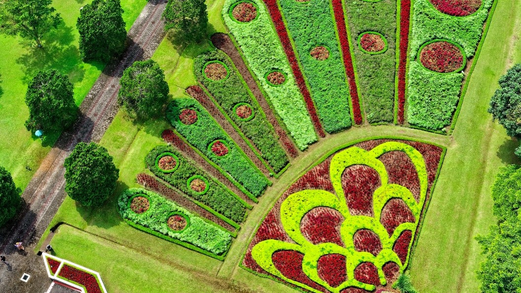 Leawood Landscape Designs