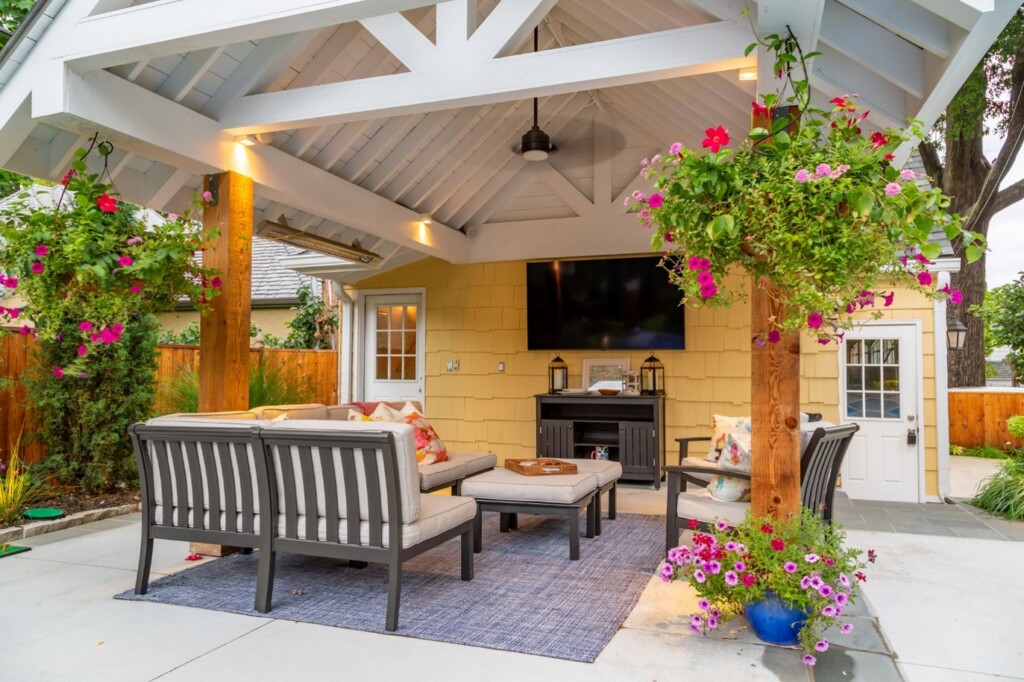 Outdoor Kitchen Design Company in Leawood