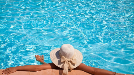 Custom Pool Design Company in Lenexa